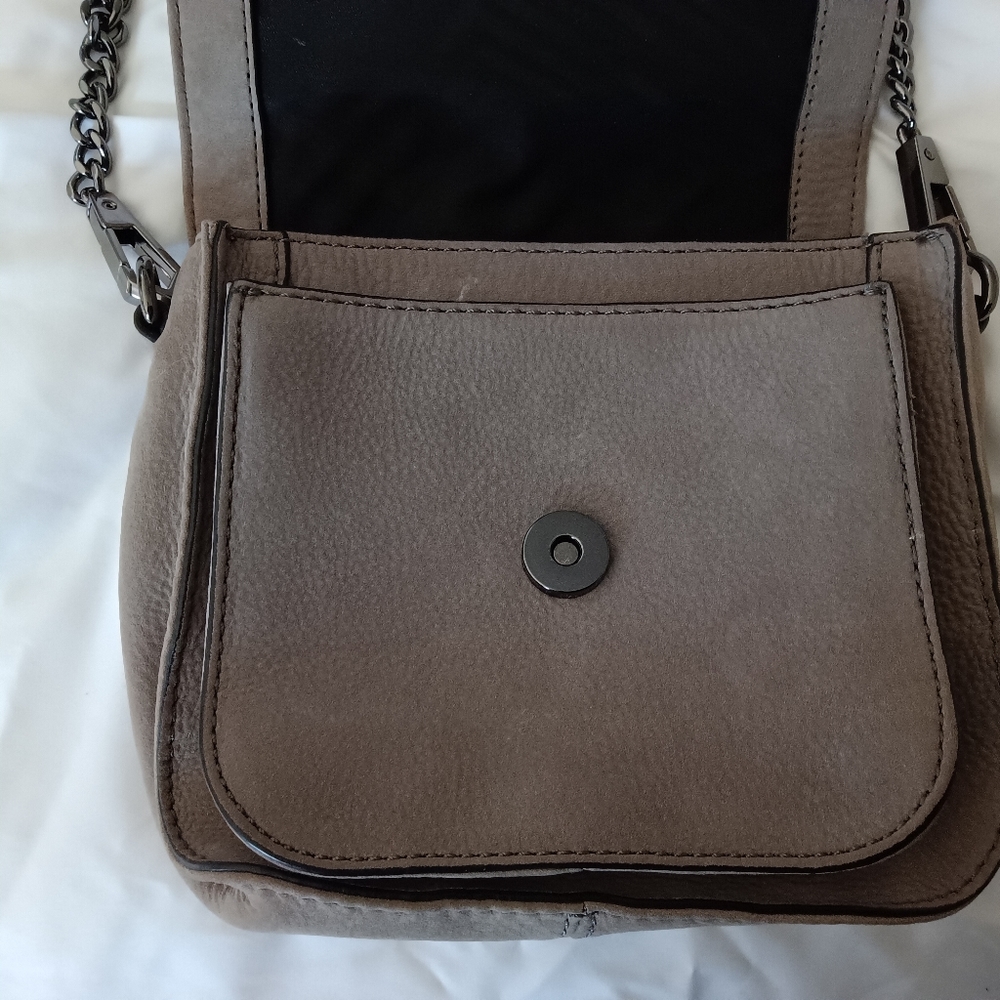 Purse - Picture 3 of 5